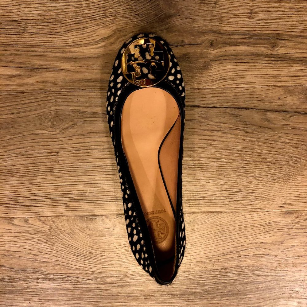 Tory Burch Rounded Toe Ballet Flat- LEFT SHOE ONLY